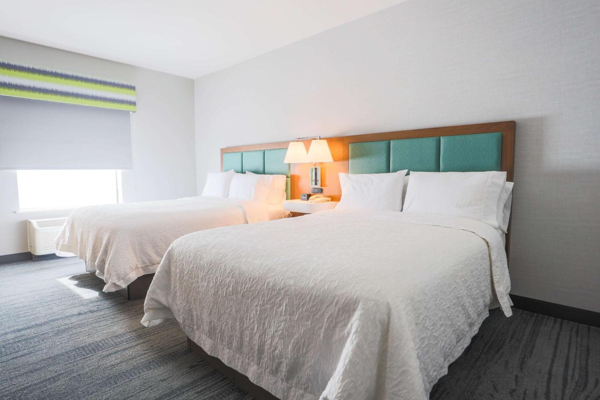Hampton Inn & Suites Бей-Сити Экстерьер фото