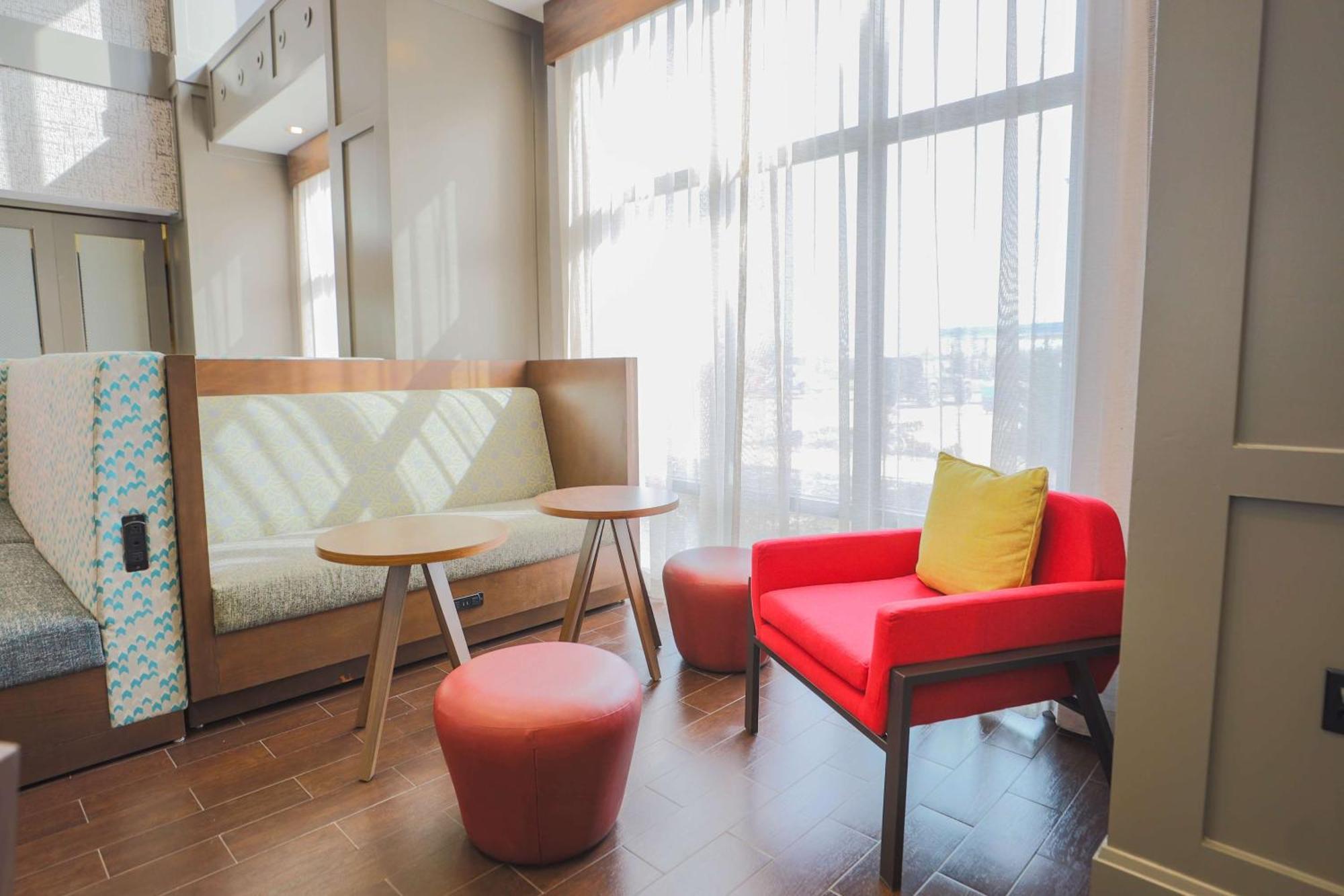 Hampton Inn & Suites Бей-Сити Экстерьер фото