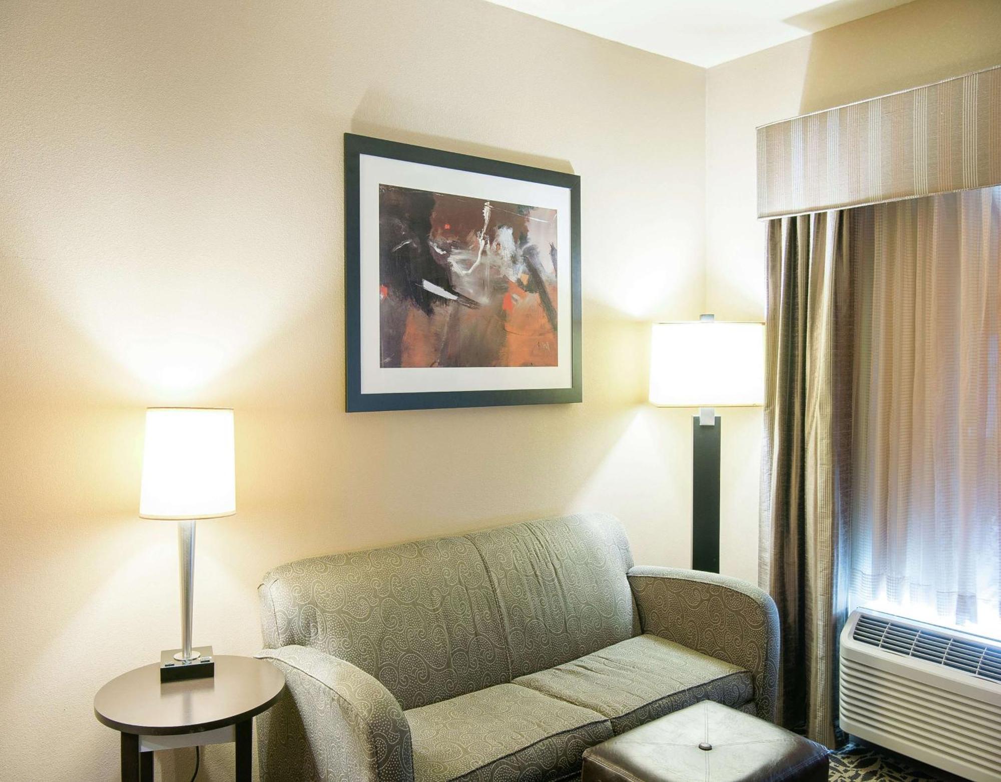 Hampton Inn & Suites Бей-Сити Экстерьер фото