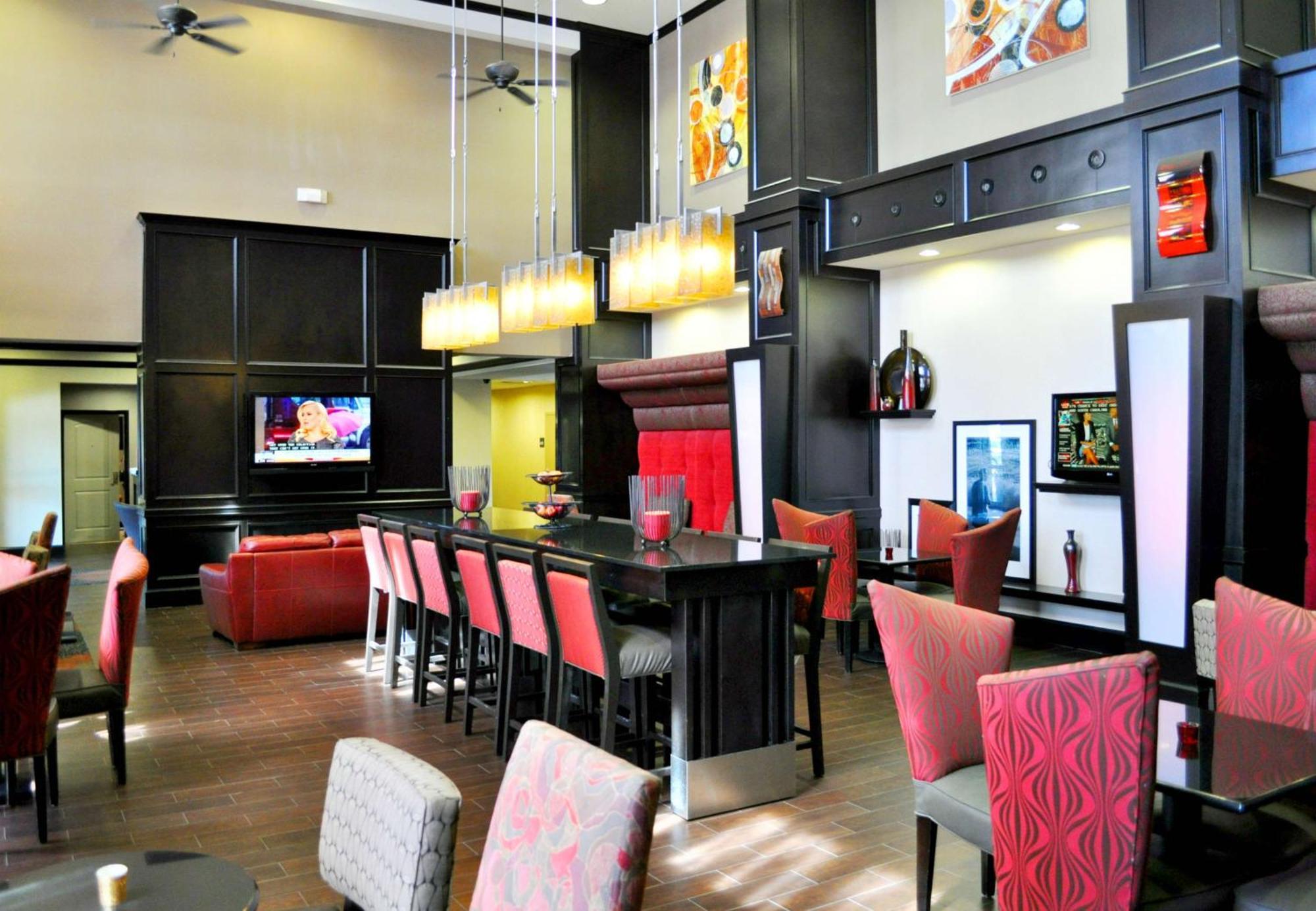 Hampton Inn & Suites Бей-Сити Экстерьер фото